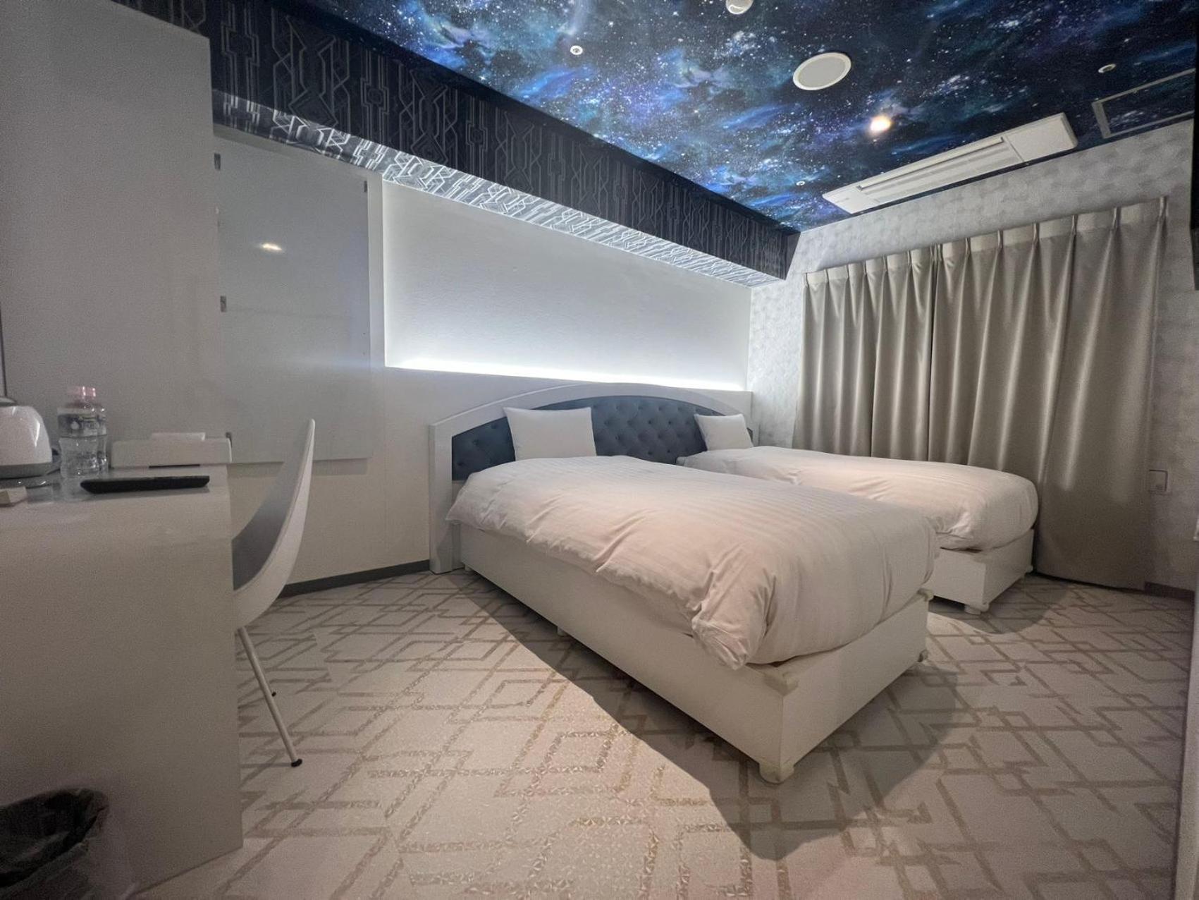 Hotaku Hotel Akihabara Tokyo Exterior photo