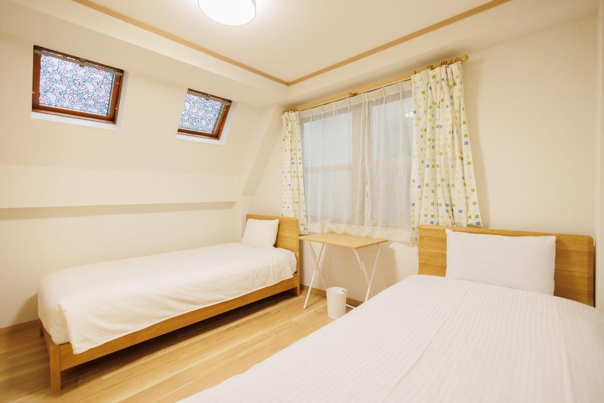Hotaku Hotel Akihabara Tokyo Exterior photo