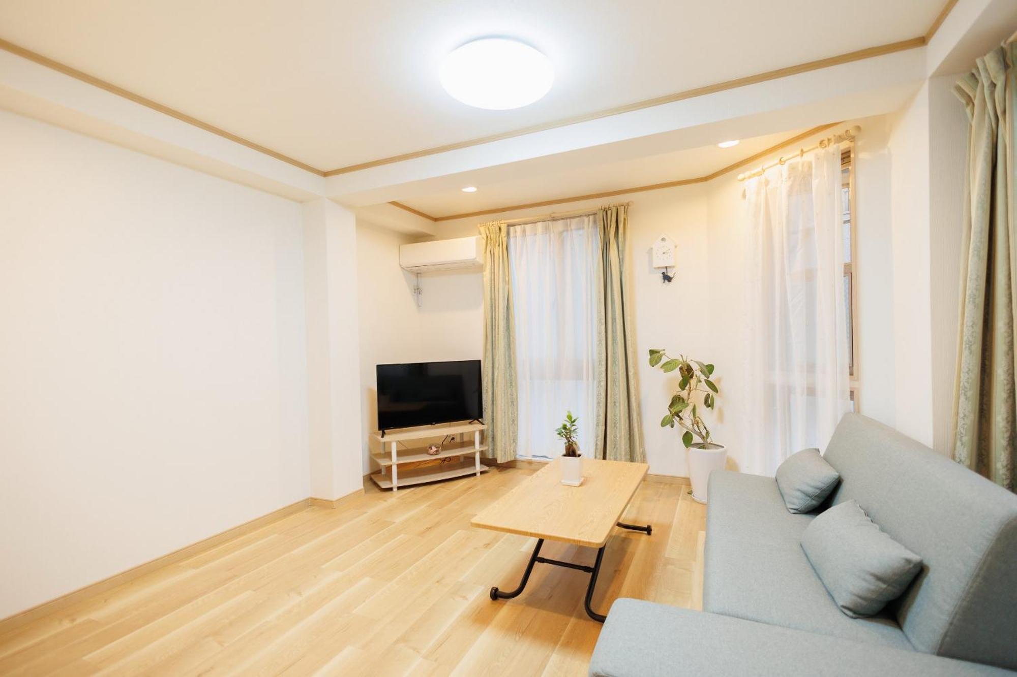 Hotaku Hotel Akihabara Tokyo Room photo